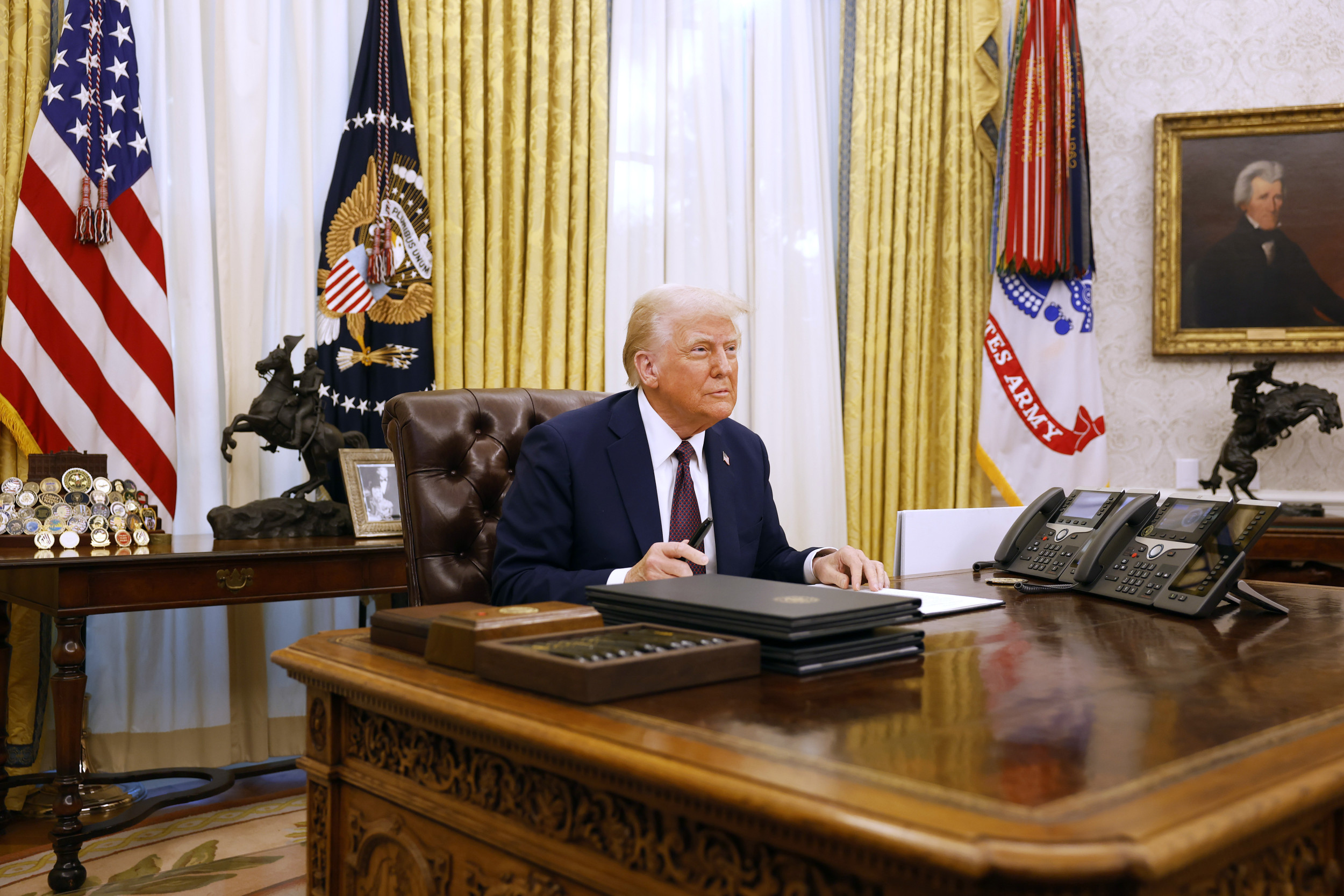 Trump Pauses Federal Grants and Loans, Taking Effect Today: Live Updates