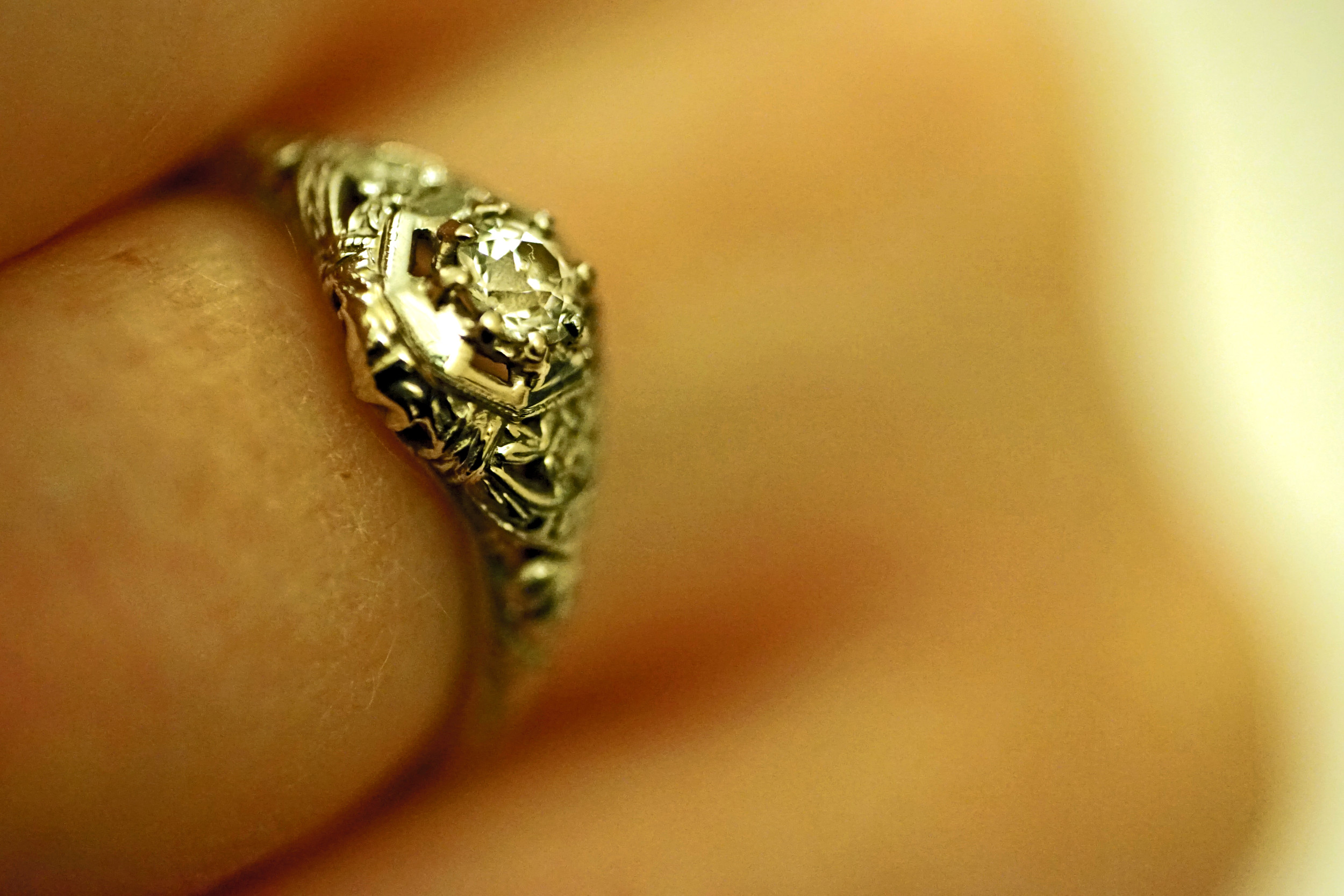 Shock Over Niece’s ‘Disgusting’ Demand After Family Member Passes: ‘You Owe Her Nothing’