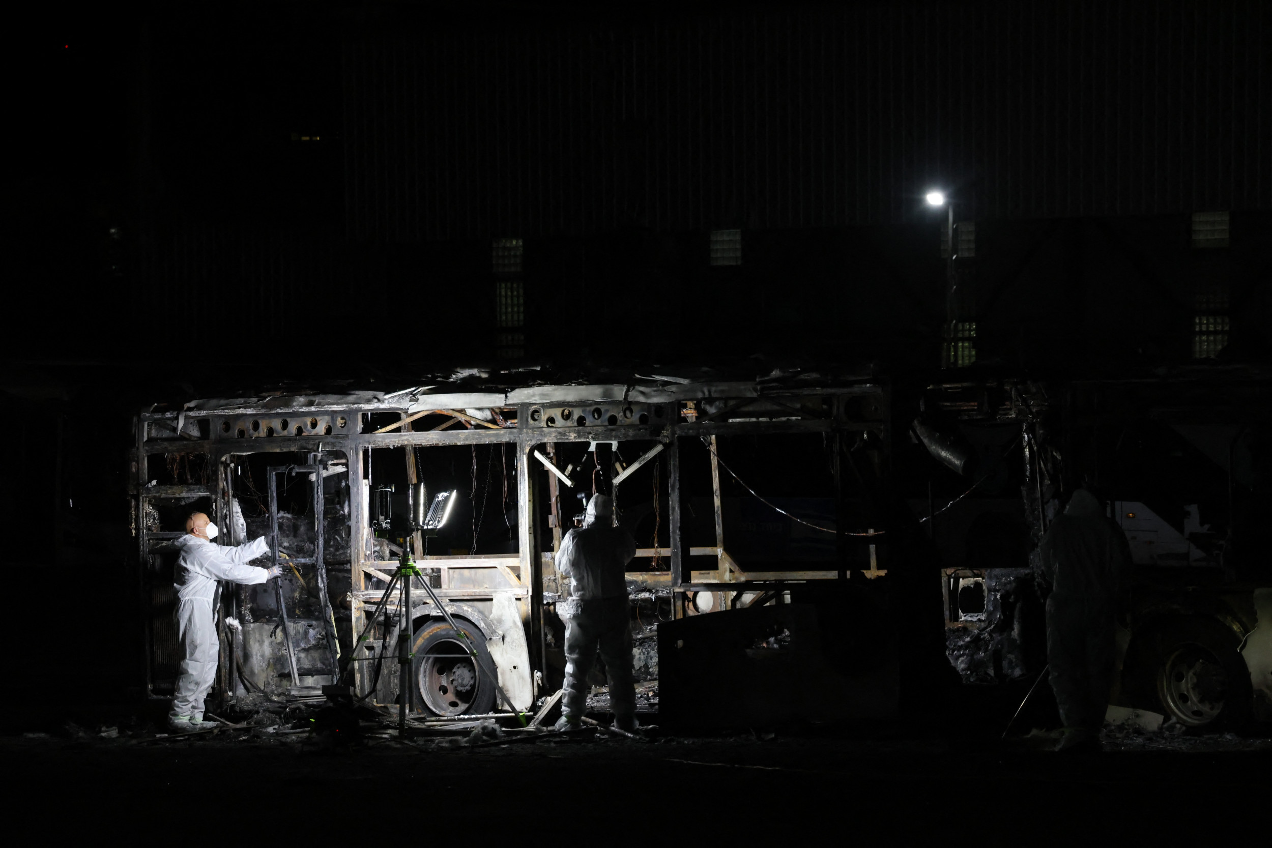 Hamas Official Says No Evidence Links Group to Israel Bus Bombings