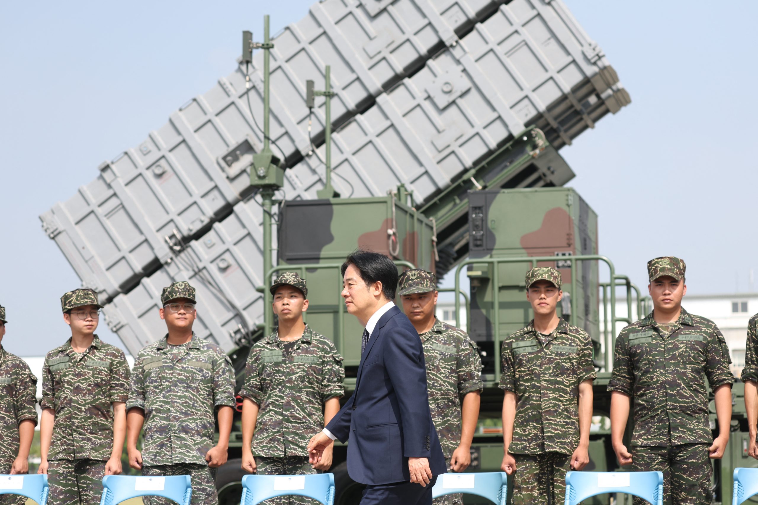 China-Claimed Taiwan Watches Trump Defy Ukraine in Russia Peace Talks