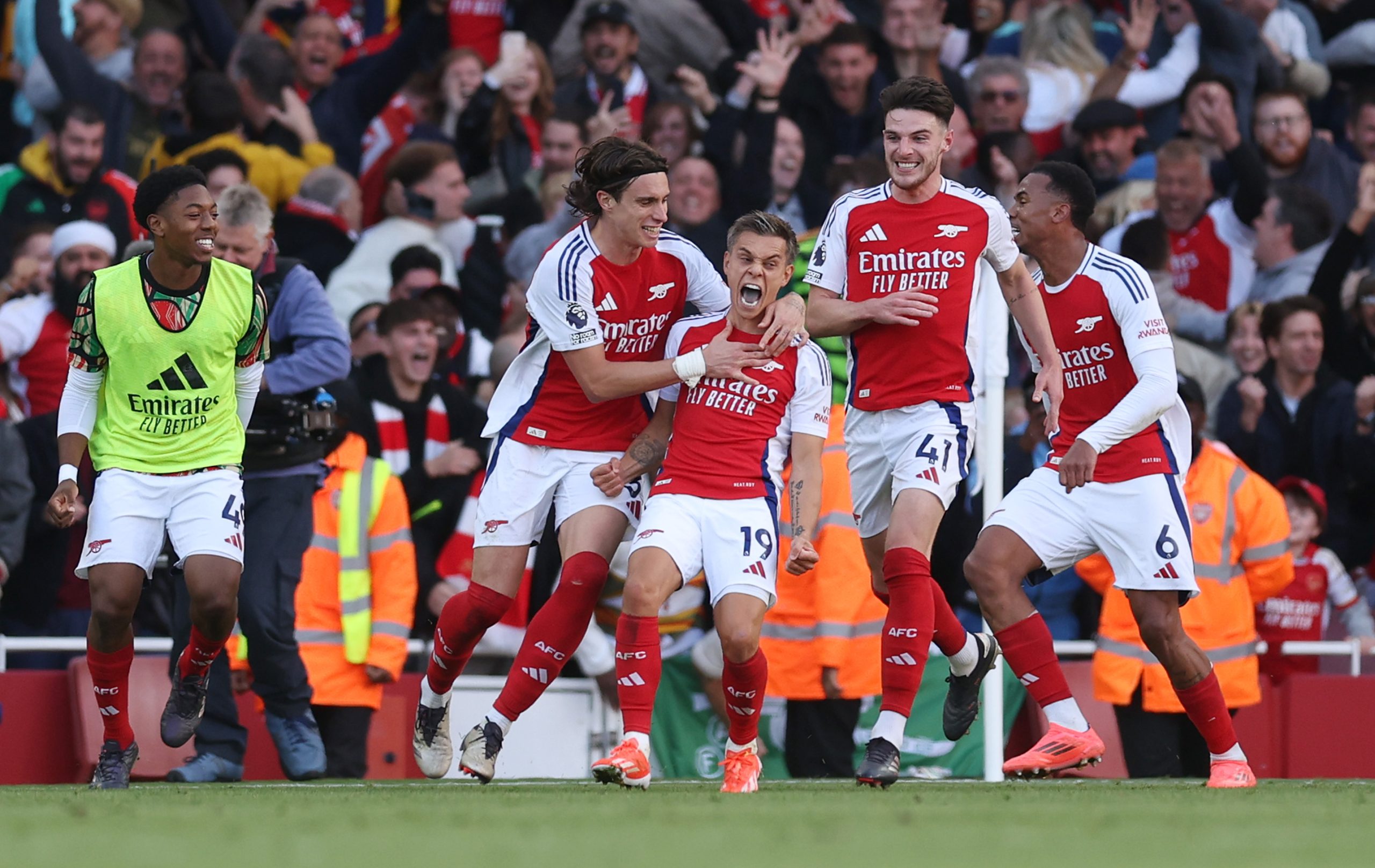 How to Watch Leicester City vs Arsenal: Live Stream Premier League Soccer, TV Channel