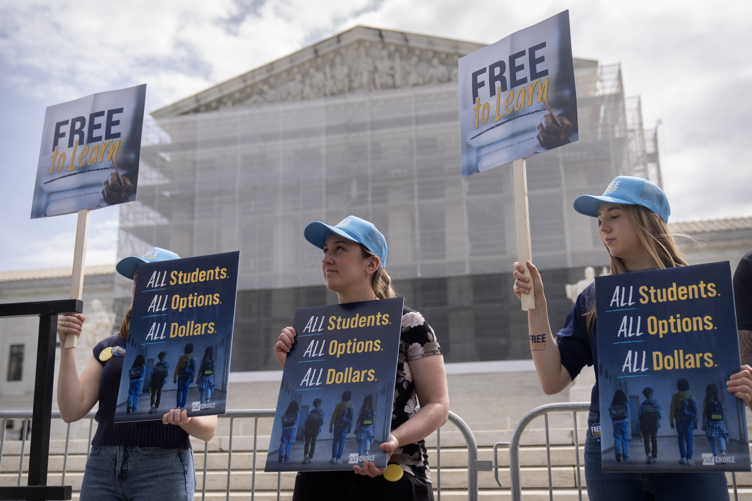 Over 14K Sign Christian Petition Issuing Warning on Supreme Court Case