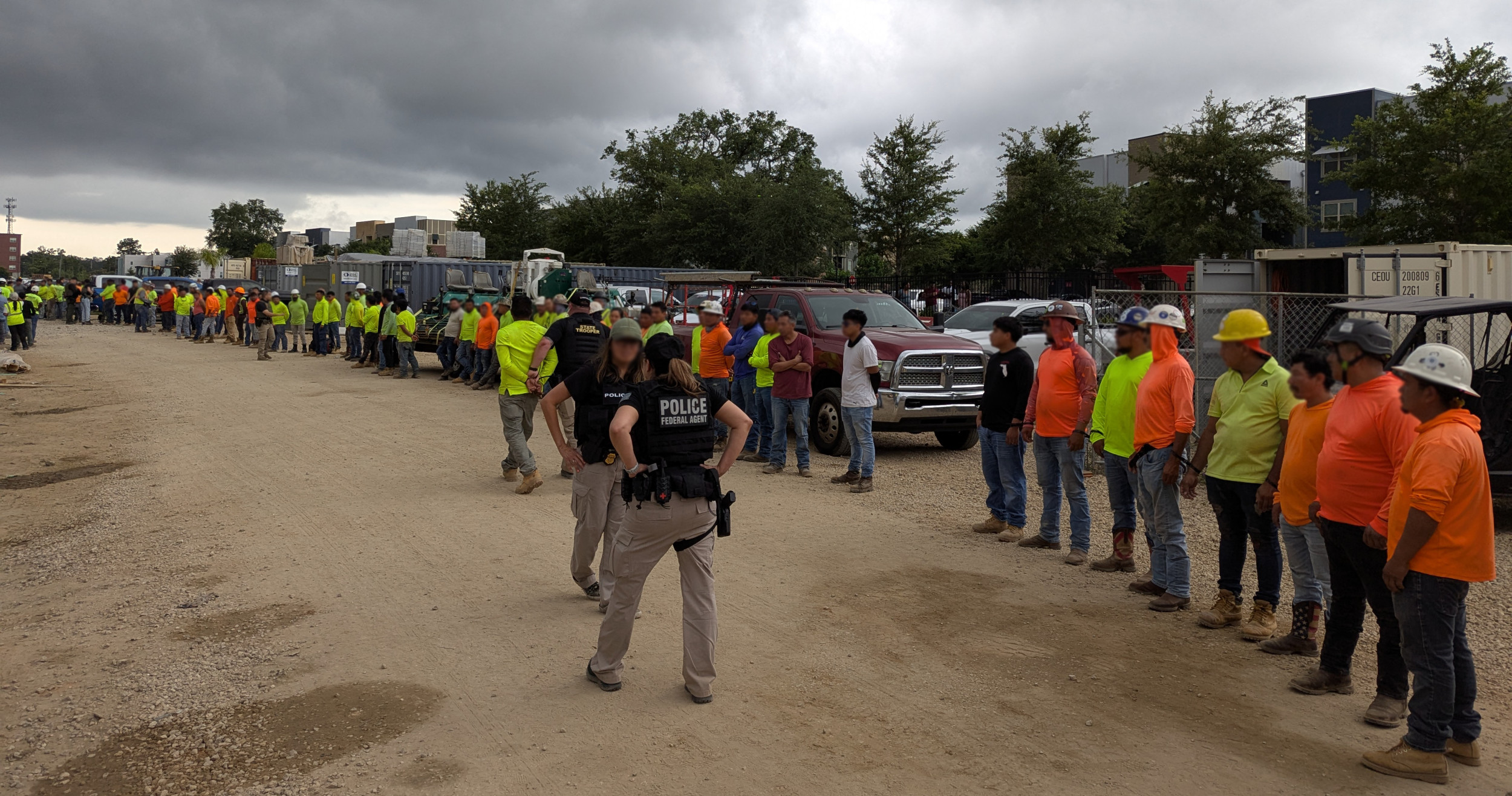 More than 100 Illegal Migrants Arrested in Florida’s Capital, Officials Say