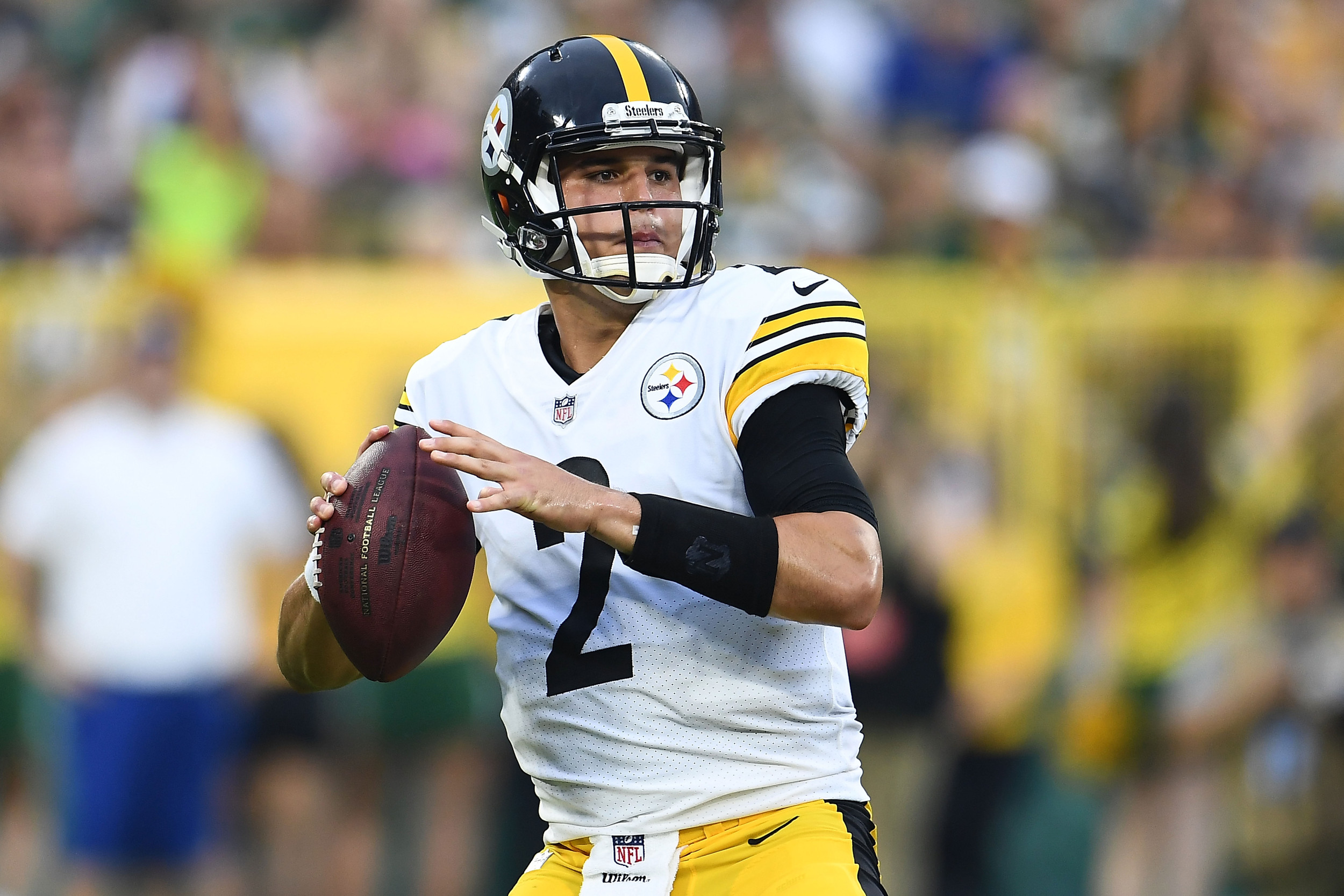 Steelers QB Mason Rudolph Opens Up About Constant Aaron Rodgers Rumors
