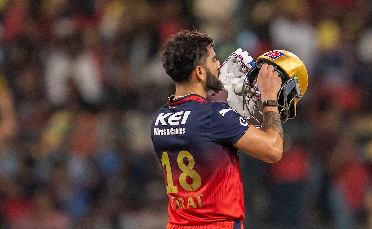 “Eat That”: AB de Villiers Tears Into Virat Kohli Strike-Rate Critics