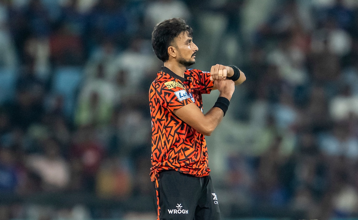 SRH Star Harshal Patel Breaks All-Time IPL Record. Becomes Fastest Player To…