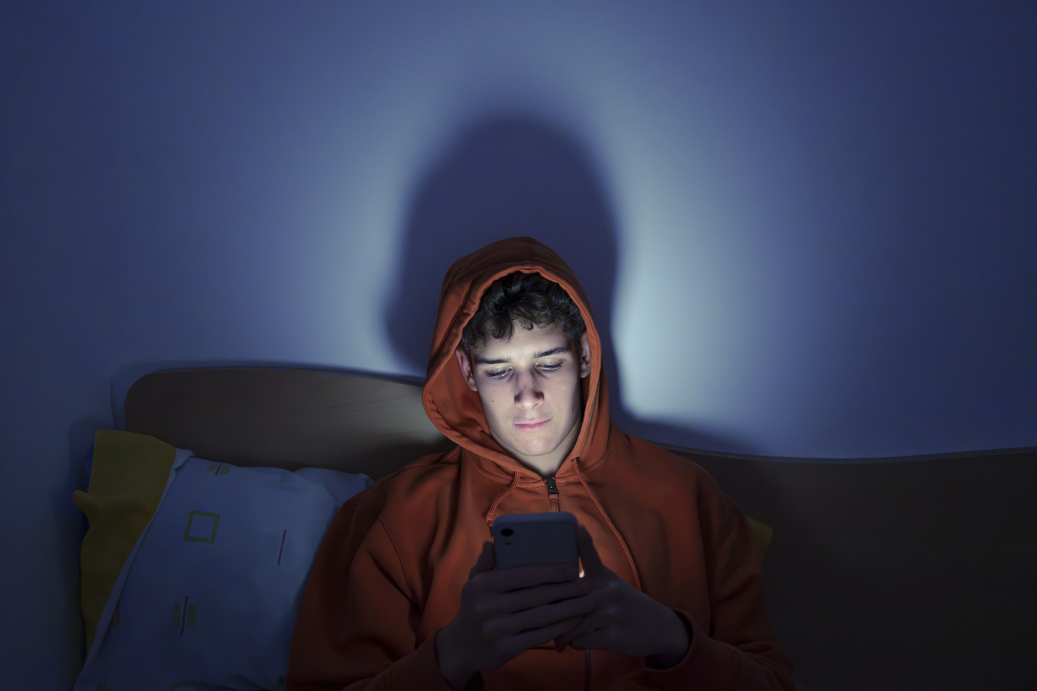 Internet Split After Mom Gives Daughter $240 a Month for ‘Rent’—and Son Nothing