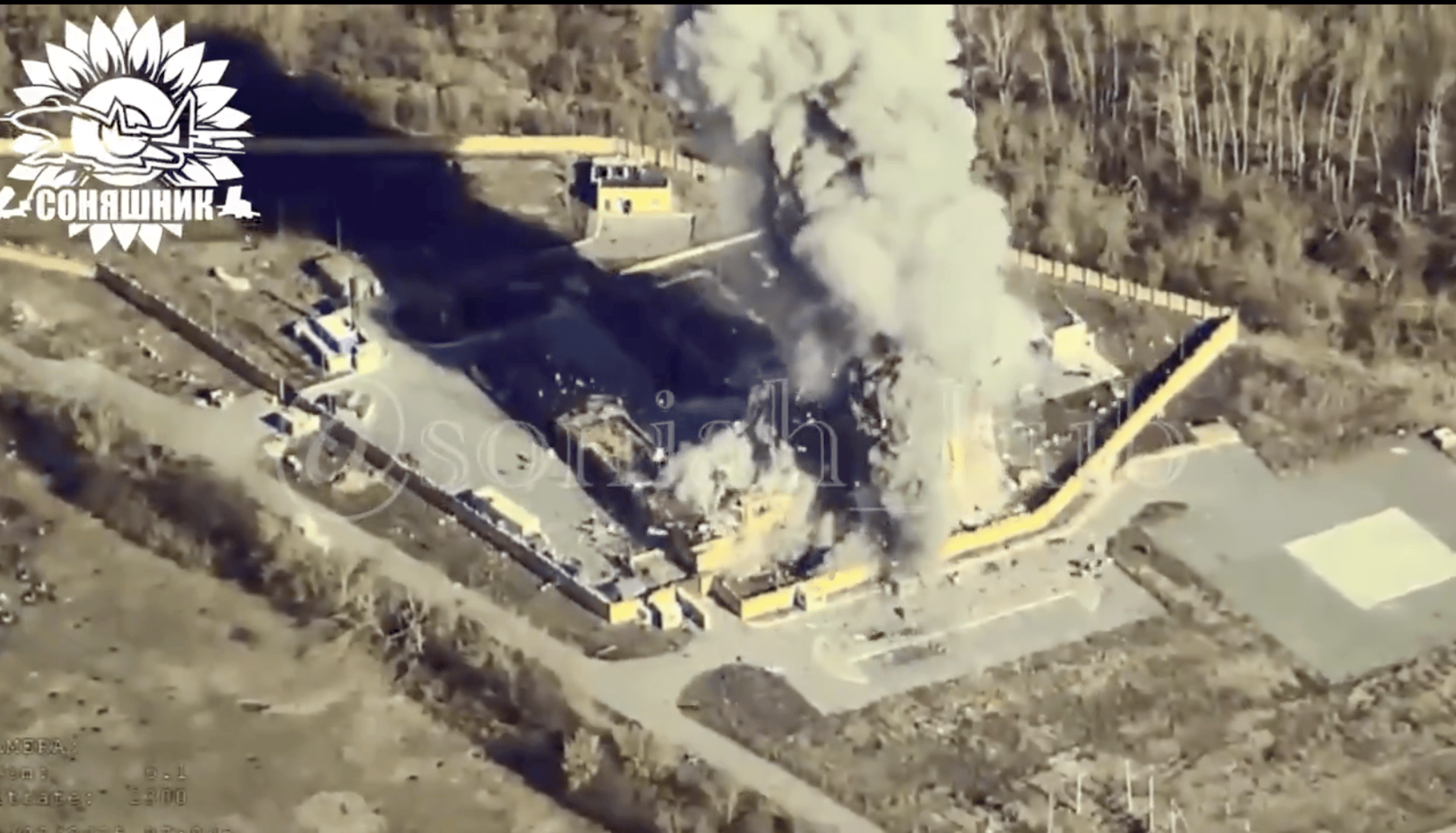 Ukrainian MiG-29 Fighter Jets Bomb Russian Special Services Base