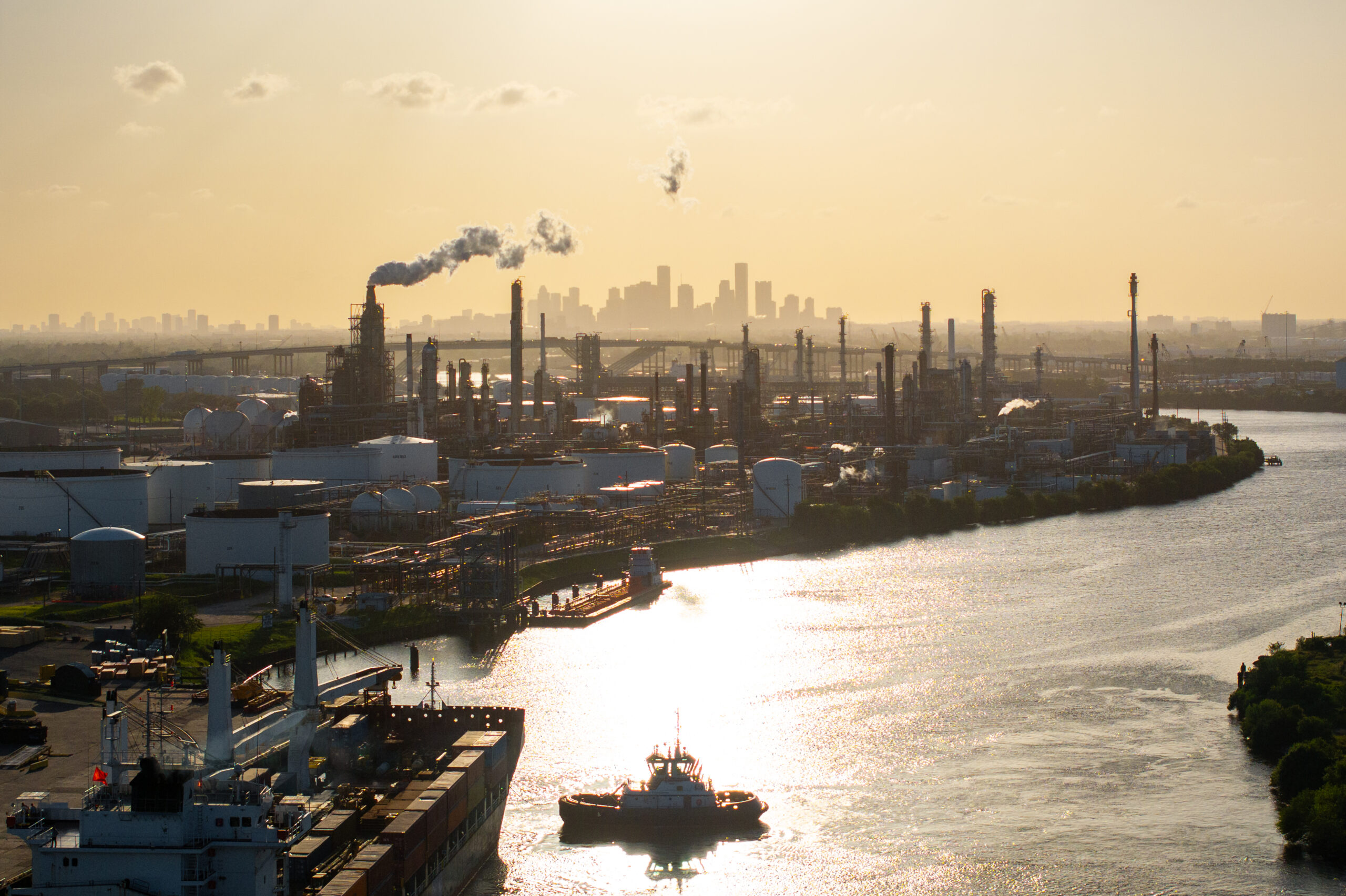 White House: No Imminent Plans for Refilling Strategic Petroleum Reserves